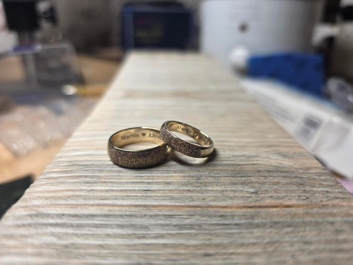 6mm Wedding ring with Fingerprint  9ct gold