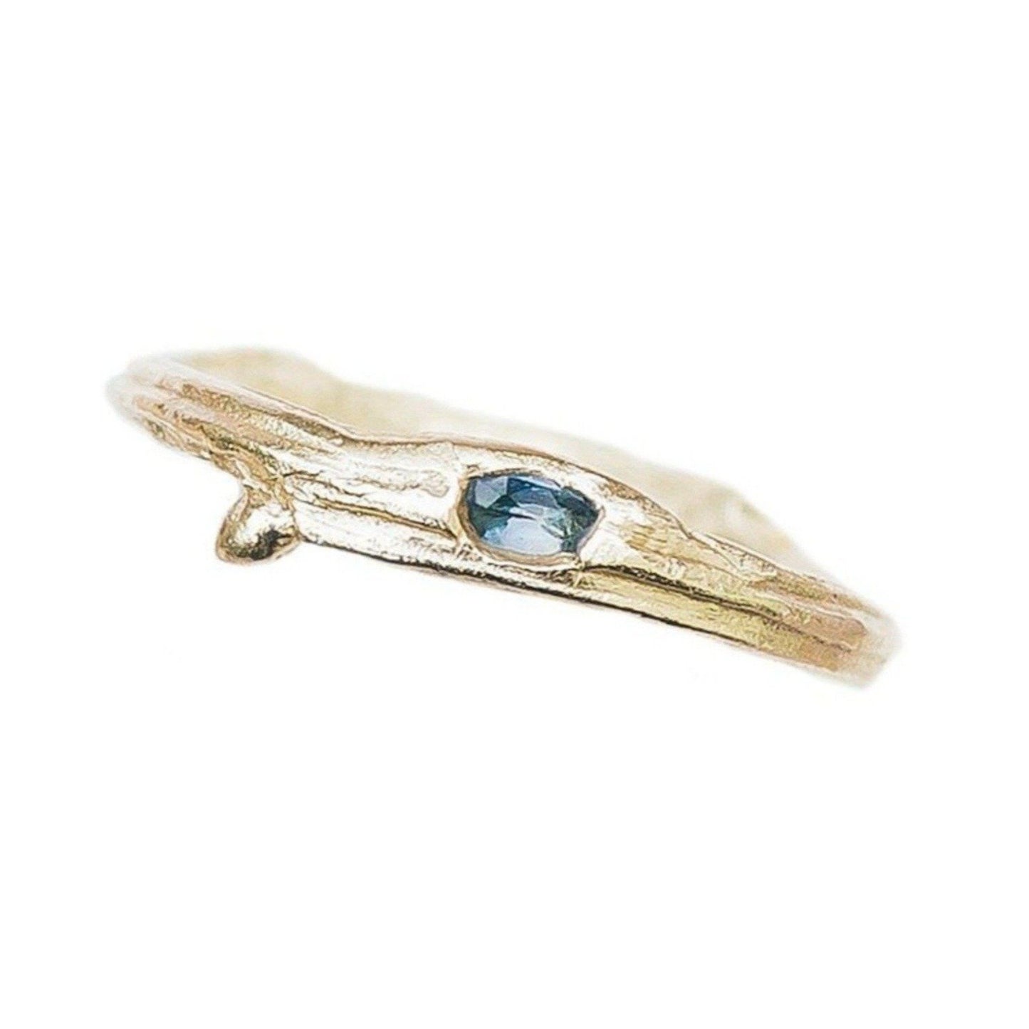 Load image into Gallery viewer, 9ct gold and sapphire oak ring - Bethan Jarvis Fingerprint Jewellery
