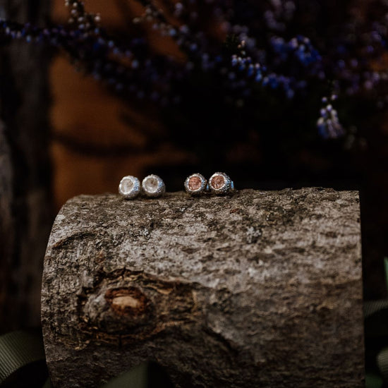 Acorn cup studs - small